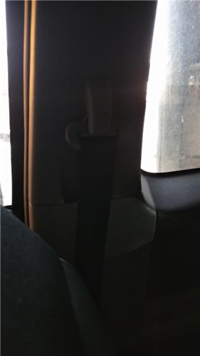 cinturon seguridad delantero derecho toyota y