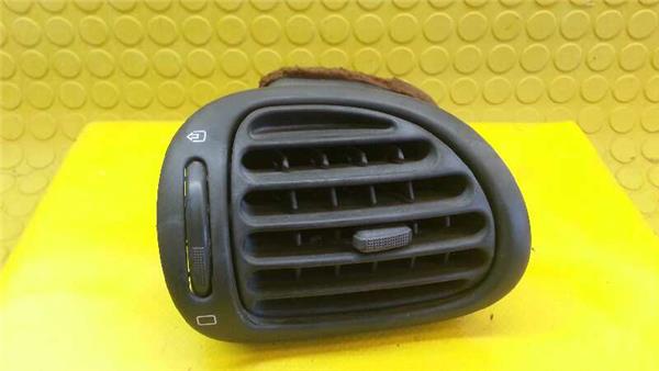rejilla entrada de aire peugeot 206 berlina 1
