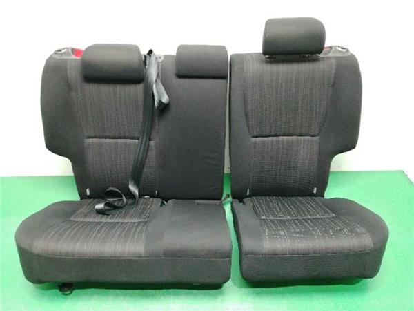 asientos traseros toyota auris 2.0 d 4d (126 cv)