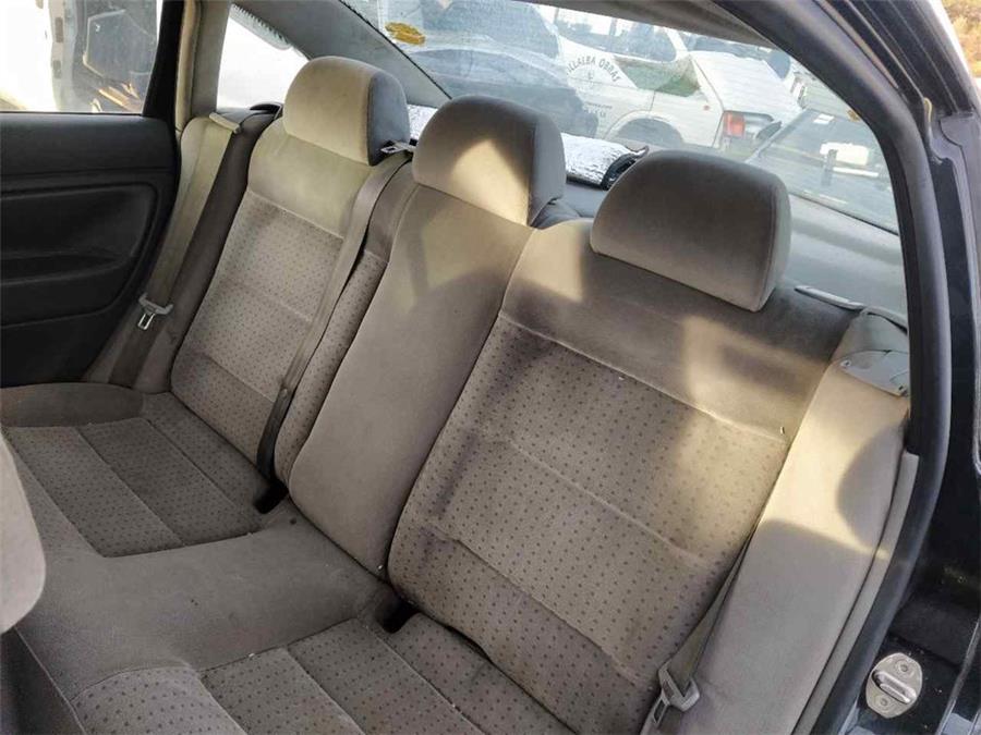 cinturon seguridad trasero central volkswagen passat berlina (3b2) comfortline