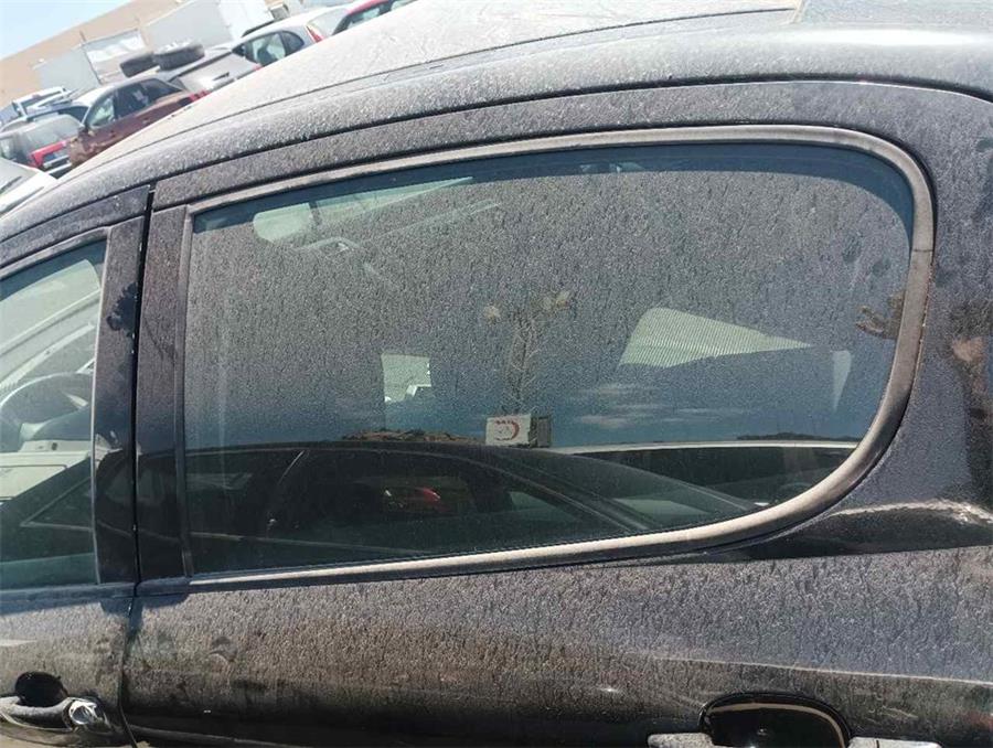 luna puerta trasera izquierda peugeot 407 sw premium