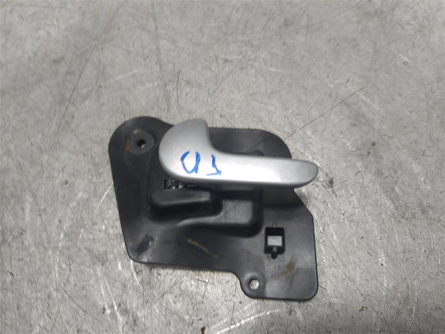 manilla interior puerta trasera izquierda opel corsa c blue line