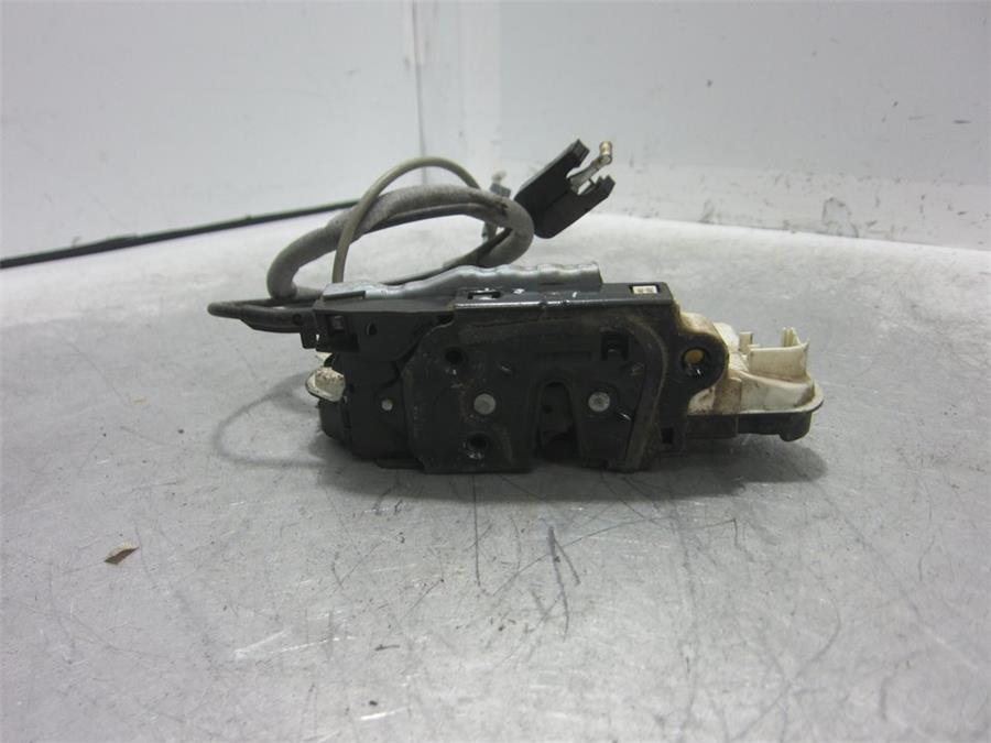 cerradura puerta trasera derecha seat ibiza berlina (6j5) reference