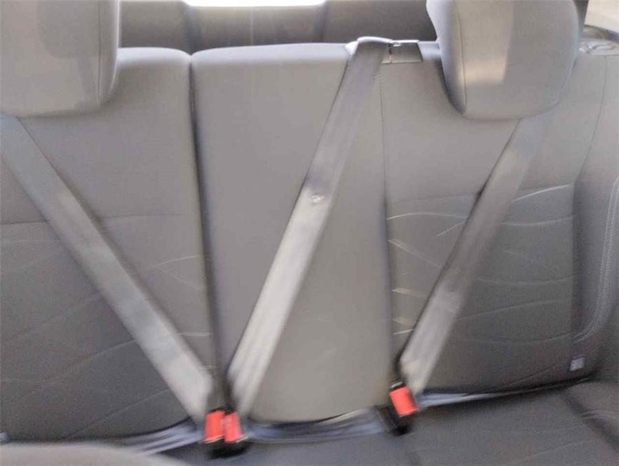cinturon seguridad trasero izquierdo ford fiesta vi 1.5 tdci 75cv 1499cc