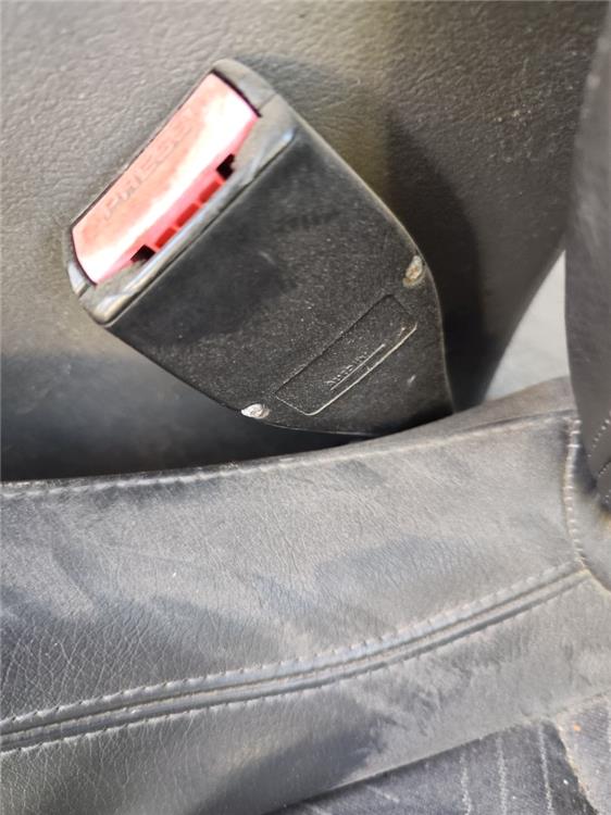 anclaje cinturon delantero izquierdo renault laguna ii (bg0) dynamique