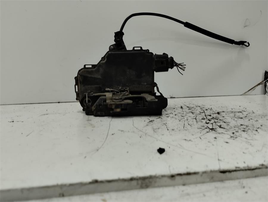cerradura puerta delantera derecha volkswagen golf iv berlina (1j1)(10.1997) básico