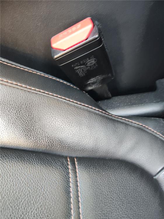 anclaje cinturon delantero izquierdo jaguar f pace prestige awd