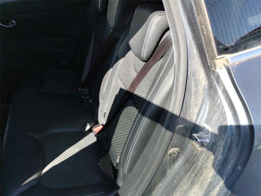 cinturon seguridad trasero izquierdo renault clio iv grandtour 0.9 tce 90 90cv 898cc