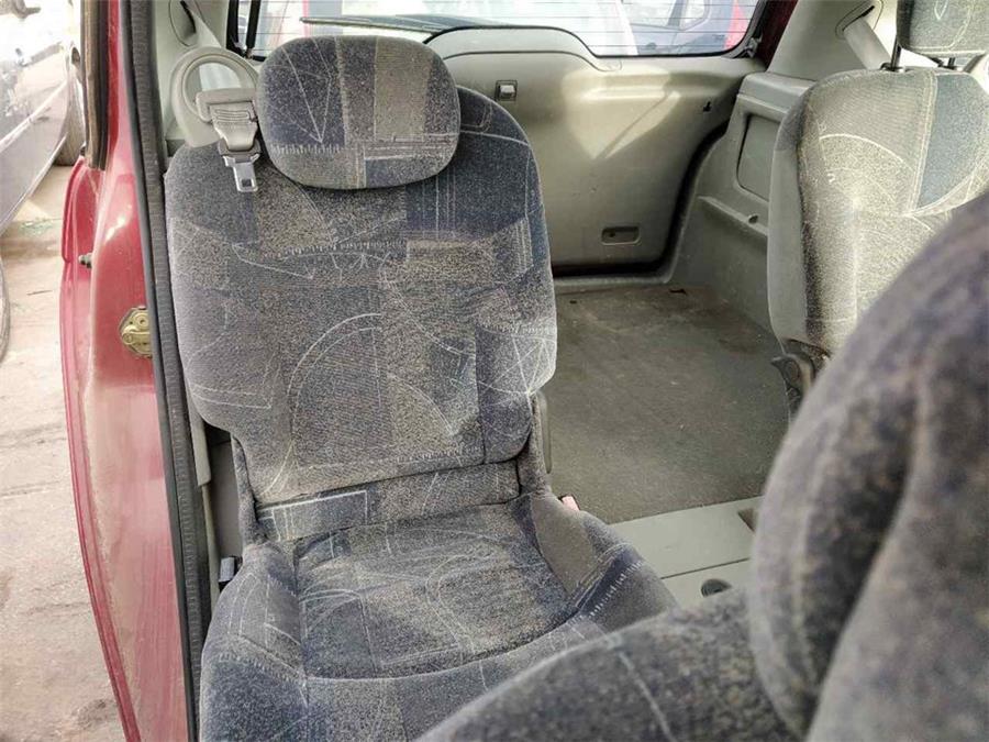 asientos traseros derechos renault scénic i limusina 1.9 dci (ja05, ja1f) 102cv 1870cc