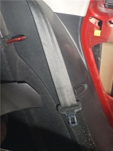 cinturon seguridad trasero izquierdo seat leo