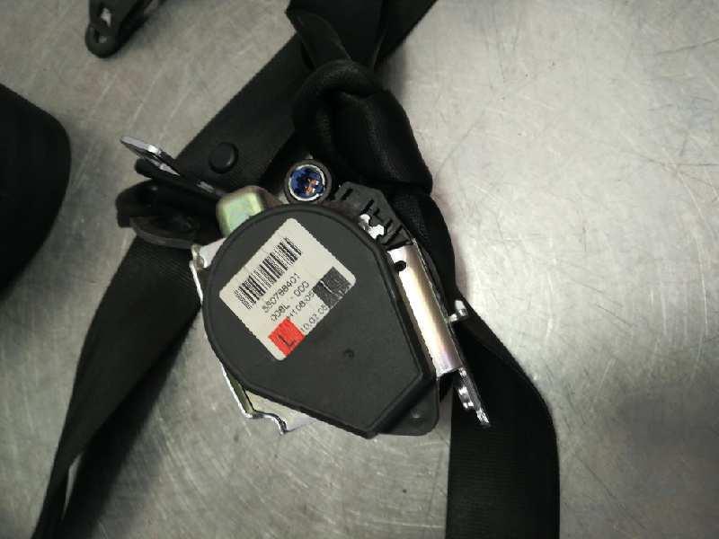 Cinturon Seguridad Delantero AUDI A4
