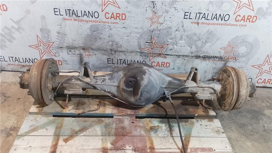 puente trasero nissan trade caja cerrada, techo elevado