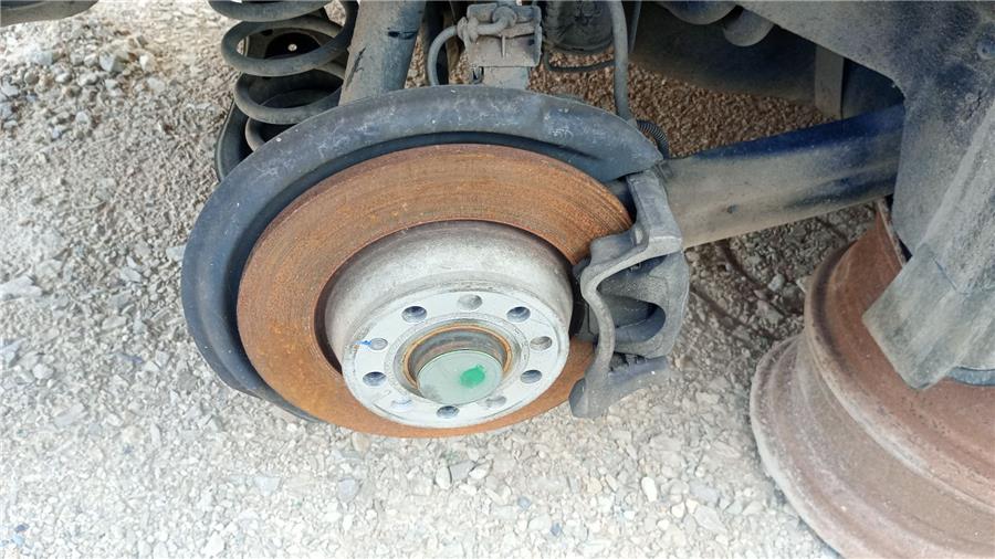 mangueta trasera derecha volkswagen passat berlina (3c2) r line