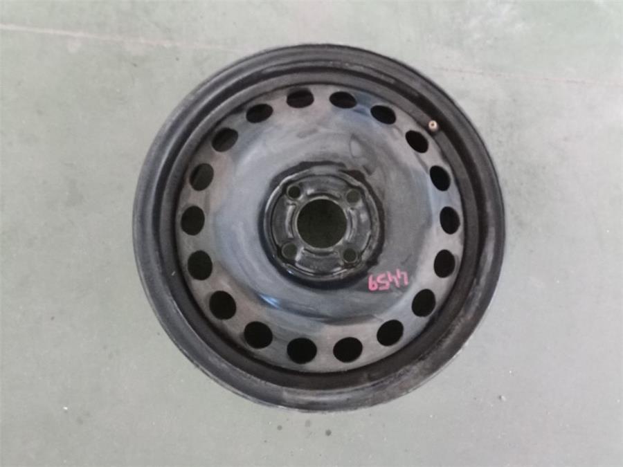 llanta dacia dokker *