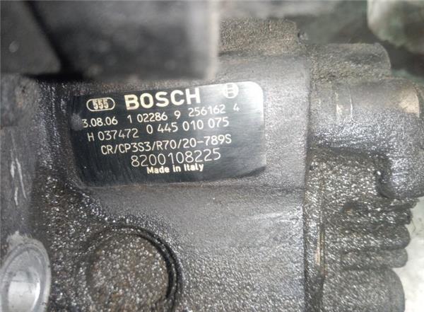 bomba inyectora renault trafic ii combi (04.2001 >) 1.9 29 ln combi9  acristalado [1,9 ltr.   74 kw diesel]