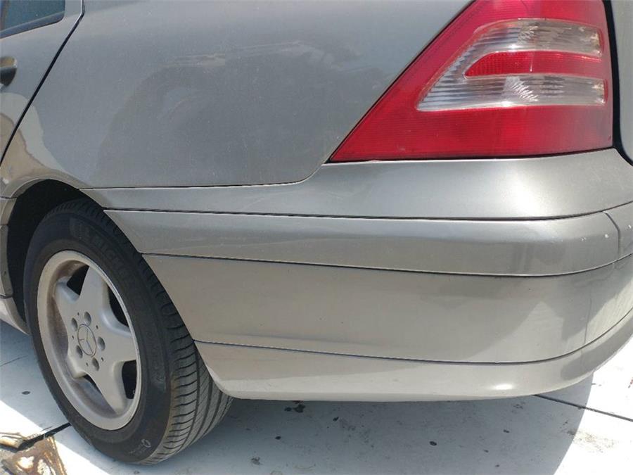 paragolpes trasero mercedes benz clase c (bm 203) berlina 220 cdi (la) (203.008)