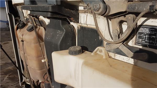 tapa deposito limpia parabrisas iveco eurocargo chasis     (typ 150 e 23) [5,9 ltr.   167 kw diesel]