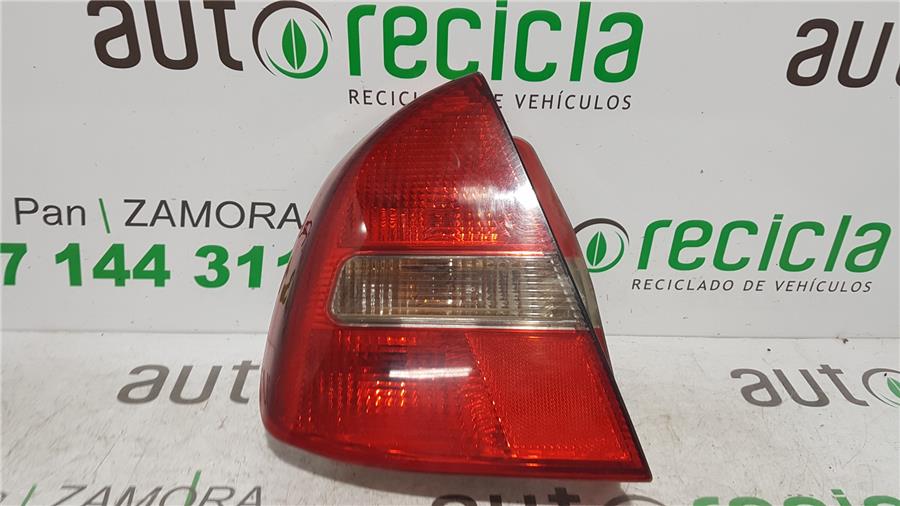 piloto trasero izquierdo mitsubishi carisma berlina 4 (da0) 1900 glx techo acristaldo
