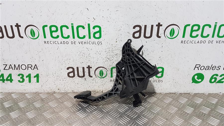 Pedal Embrague SEAT IBIZA BERLINA