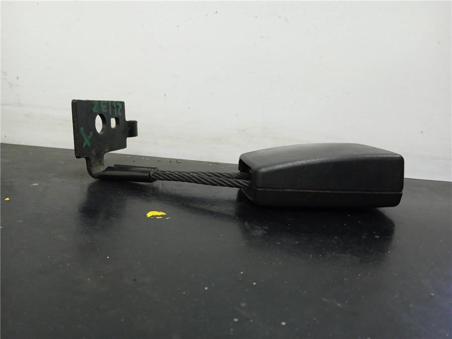 anclaje cinturon trasero derecho opel vectra c berlina elegance