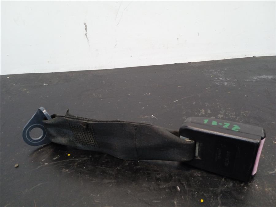 anclaje cinturon trasero izquierdo peugeot 206 x line