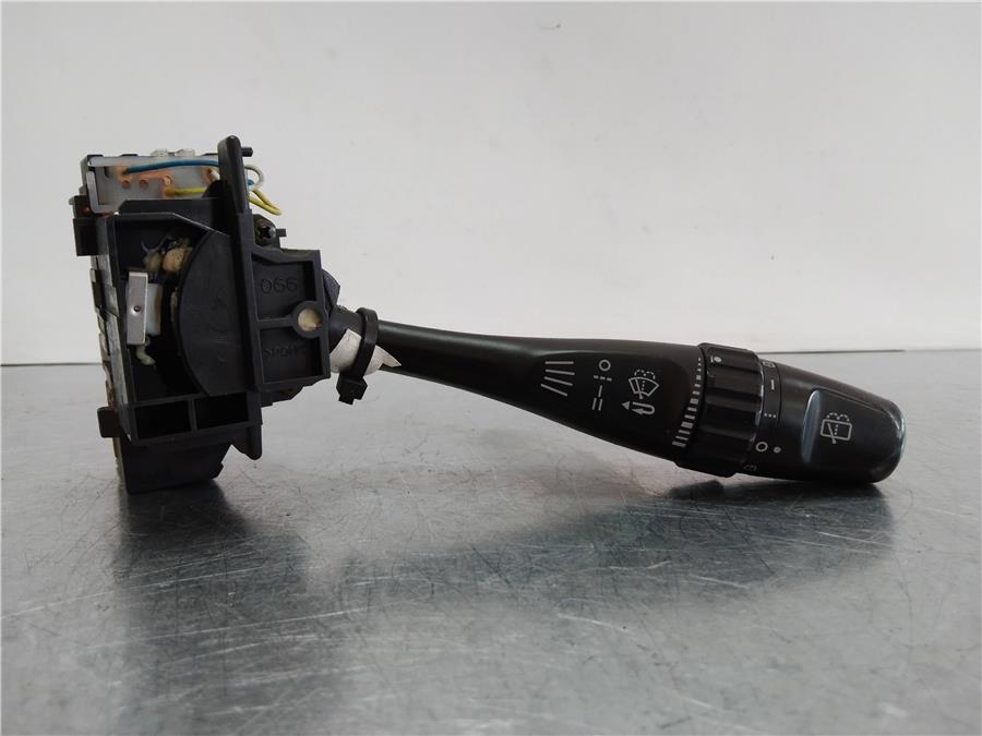 mando limpiaparabrisas mitsubishi galloper (hyundai)(02.1998) 2.5 tdi s.e. confort (3 ptas.)