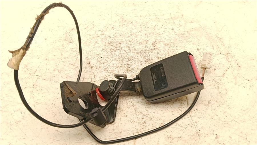 anclaje cinturon trasero izquierdo peugeot 308 sport