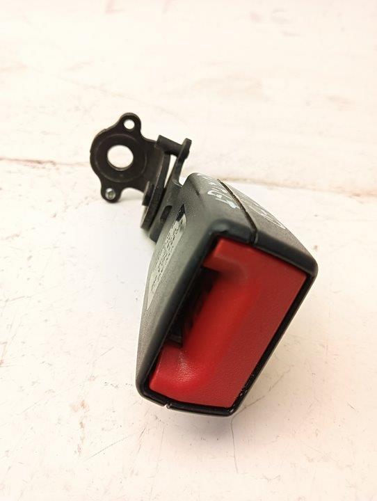 anclaje cinturon trasero derecho volkswagen golf vii (5g1/be1) gti bluemotion