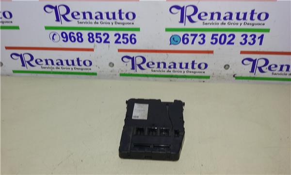 caja reles renault megane ii berlina 3p (10.2002 >) 1.9 confort authentique [1,9 ltr.   88 kw dci diesel]