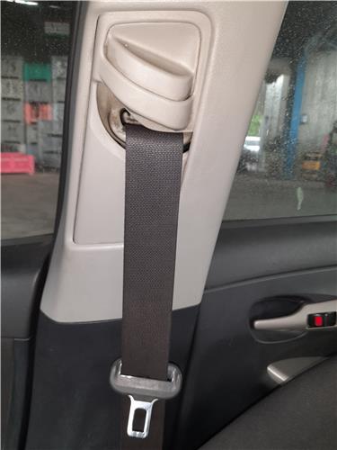 cinturon seguridad delantero derecho toyota c