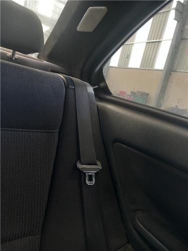 cinturon seguridad trasero izquierdo bmw serie 3 coupe (e46)(1999 >) 2.0 318 ci [2,0 ltr.   105 kw 16v]