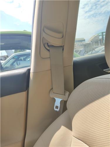 cinturon seguridad delantero derecho lexus is