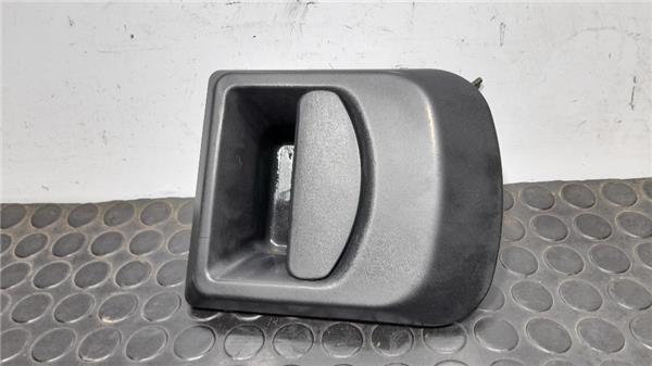 maneta exterior delantera derecha iveco daily furgón (1999 >) 2.8 35   s 11 caja cerrada [2,8 ltr.   78 kw diesel cat]