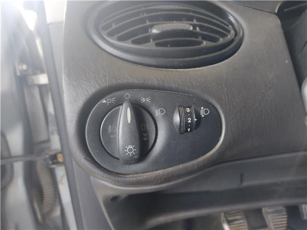 mando de luces ford focus berlina (cak)(1998 >) 1.8 ambiente [1,8 ltr.   55 kw tddi turbodiesel cat]