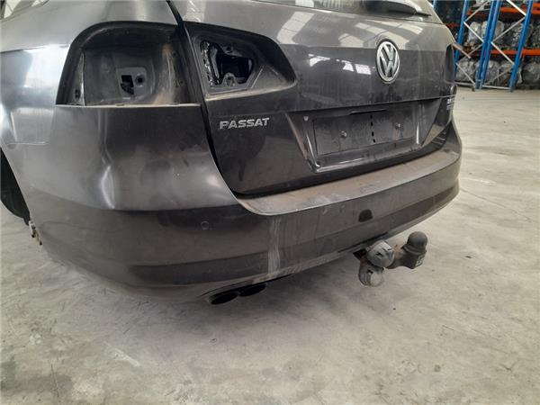 Paragolpes Trasero Volkswagen Passat