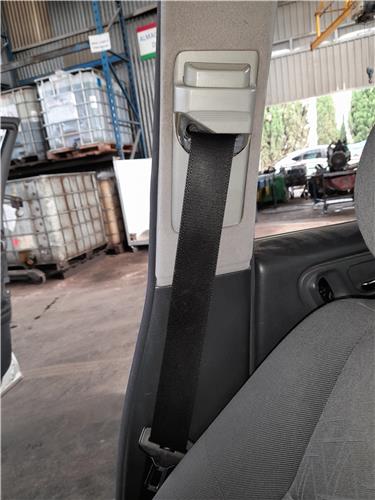 cinturon seguridad delantero derecho mercedes benz clase c familiar (bm 203)(2001 >) 2.7 c 270 t cdi (203.216) [2,7 ltr.   125 kw cdi 20v cat]