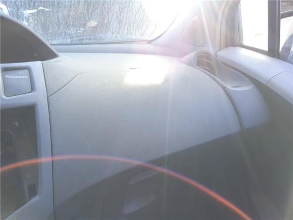 airbag salpicadero toyota yaris ksp9scp9nlp9
