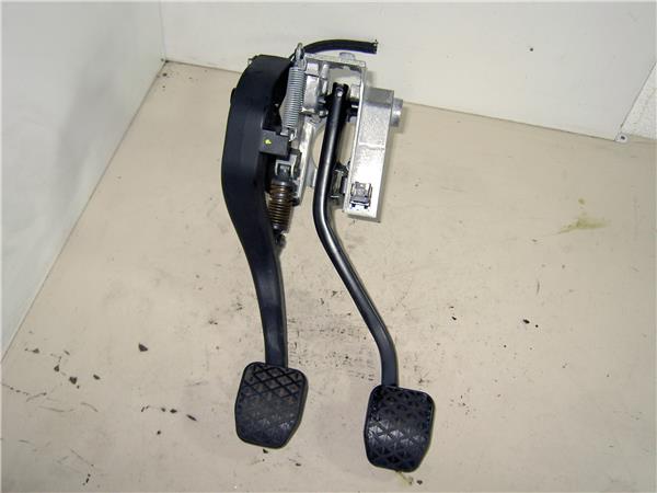 pedal embrague bmw serie x1 (e84) (2009 >) sdrive18d