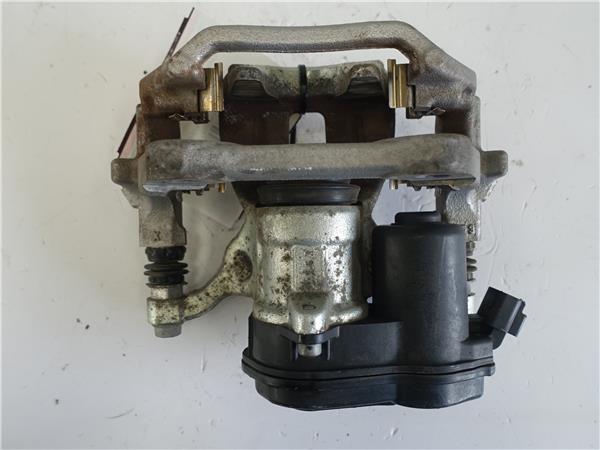 pinza freno trasero derecha toyota c hr x10 1