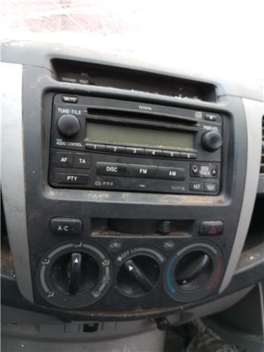 radio / cd toyota hilux (kun)(2005 >) 3.0 cabina doble vx 4x4 [3,0 ltr.   126 kw turbodiesel]