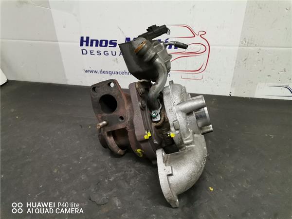 Turbo Ford Focus Berlina 1.6 Trend