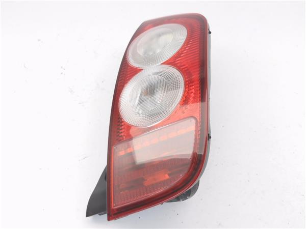 piloto trasero derecho nissan micra k12e 1120