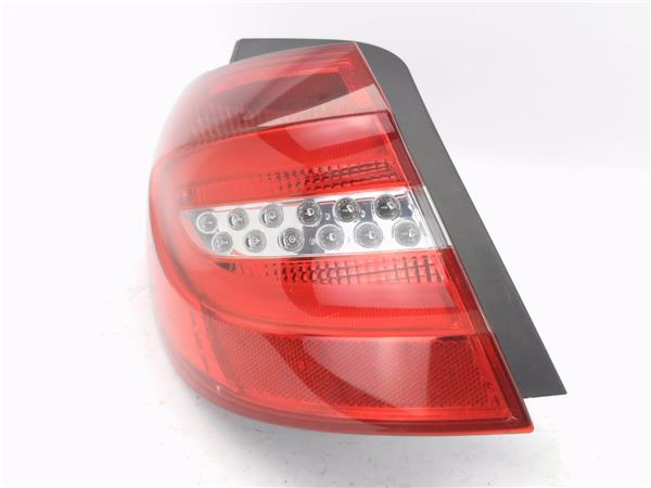 piloto trasero izquierdo mercedes benz clase