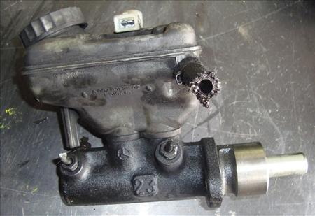 bomba freno mercedes benz vito marco polo 638