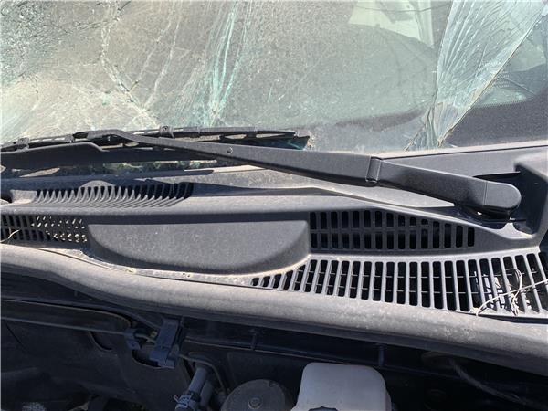 brazo limpiaparabrisas delantero izquierdo to