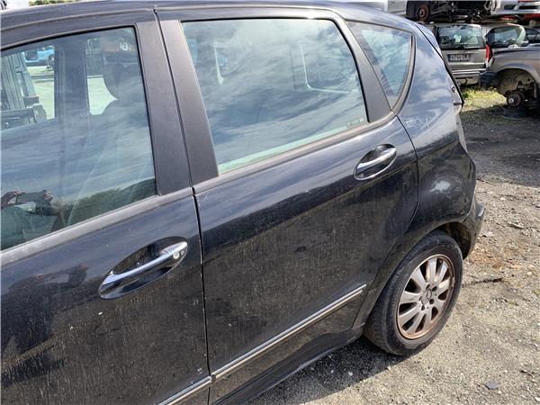 puerta trasera izquierda mercedes benz clase