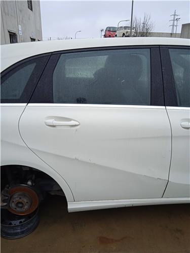 puerta trasera derecha mercedes benz clase b