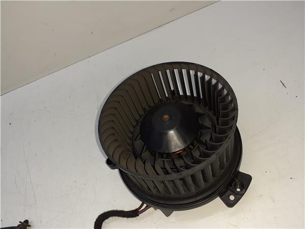 motor calefaccion audi a4 avant (8e)(2004 >) 2.5 tdi [2,5 ltr.   120 kw v6 24v tdi]