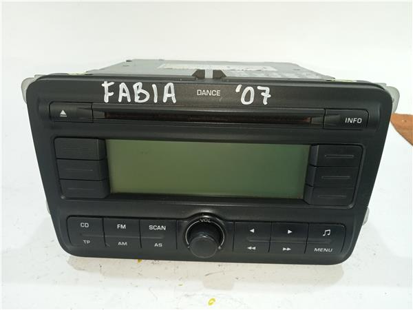 radio / cd skoda fabia (5j2)(2007 >) 1.4 spirit [1,4 ltr.   51 kw tdi]