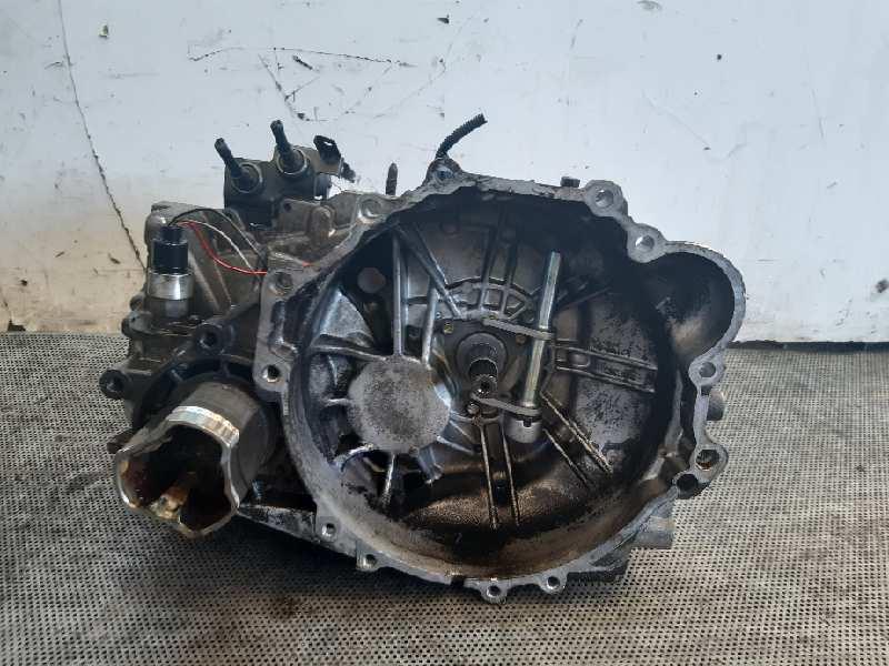 caja cambios manual hyundai elantra (xd) 2.0 crdi gls full (4 ptas.)